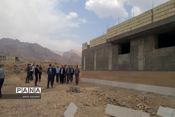 سفر یک روزه معاون وزیر و رئیس سازمان نوسازی و تجهیز مدارس کشور به داراب