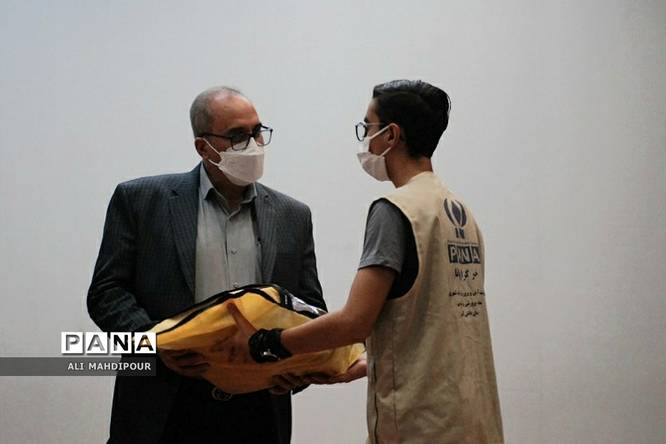 تقدیر از برگزیدگان منطقهای، مسابقات قرآن، عترت ونماز فرهنگیان در شهرری