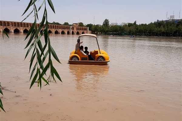 زاینده رود نبض اصفهان