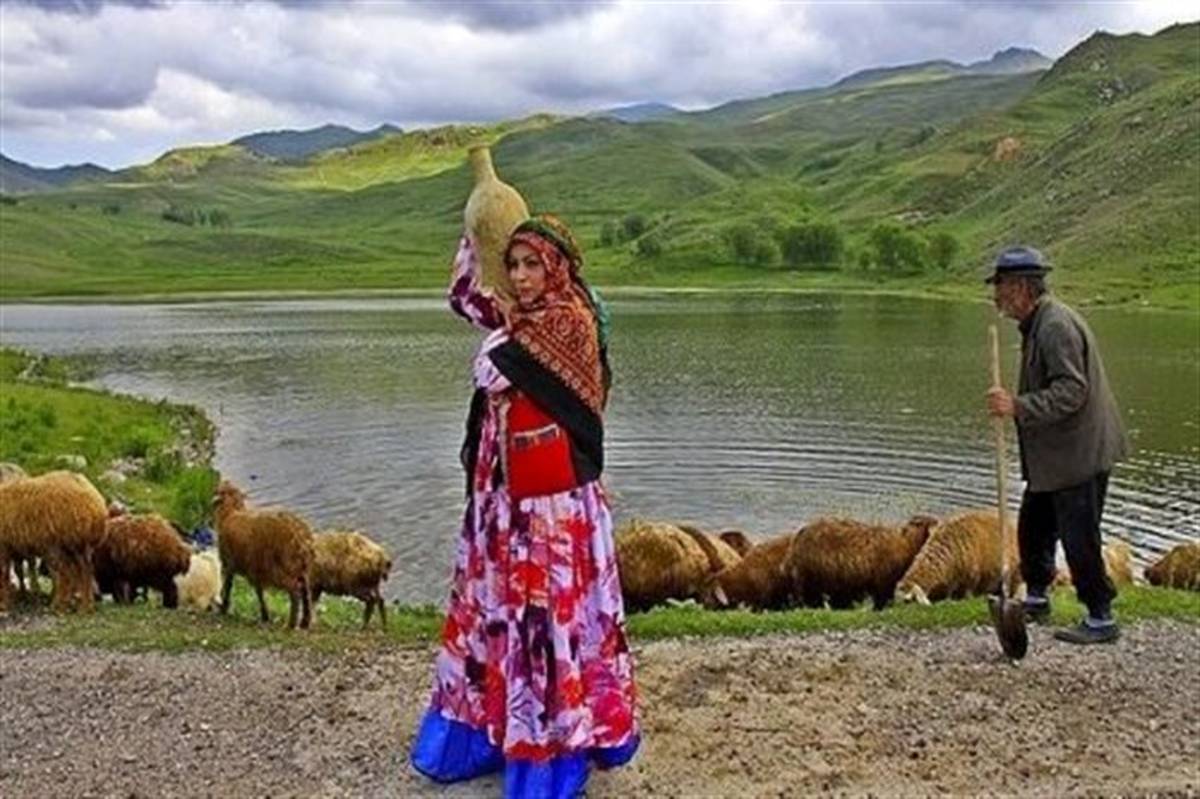 لباس زنان عشایر از جاذبه‌های فرهنگی اردبیل