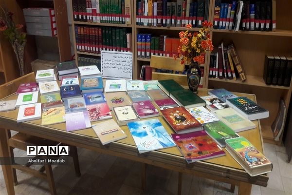 تقدیر از همکاری کتابدار کتابخانه امام خمینی (ره) با سازمان دانش‌آموزی خلیل آباد