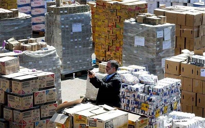 کشف ۲ محموله کالای قاچاق در بازار تهران