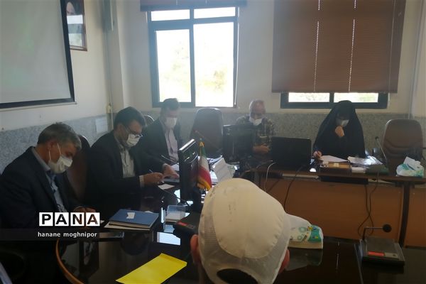 برگزاری جلسه شورای برنامه‌ریزی سازمان دانش‌آموزی در شهرستان نجف آباد
