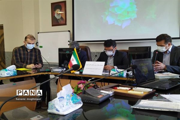 برگزاری جلسه شورای برنامه‌ریزی سازمان دانش‌آموزی در شهرستان نجف آباد