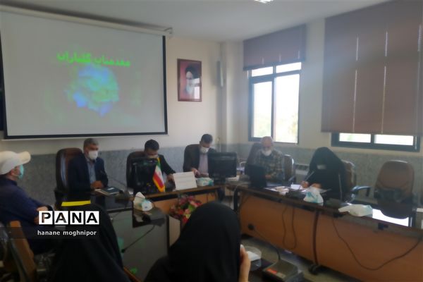 برگزاری جلسه شورای برنامه‌ریزی سازمان دانش‌آموزی در شهرستان نجف آباد