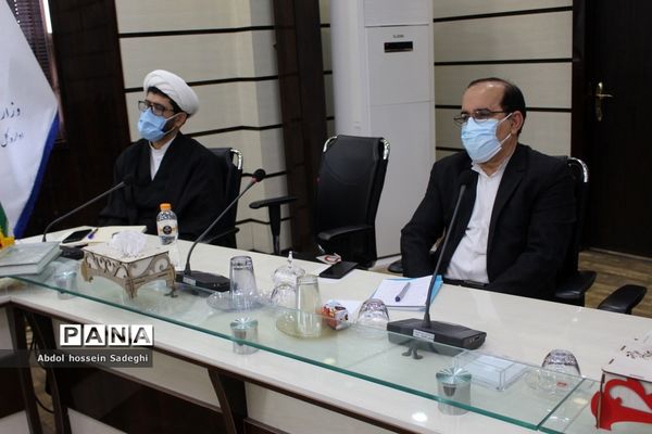 جلسه هم اندیشی نیروهای قرآنی آموزش و پرورش استان بوشهر