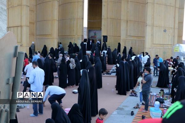 مراسم  دعای عرفه در یادمان شهدای گمنام کوه خضر نبی(ع)
