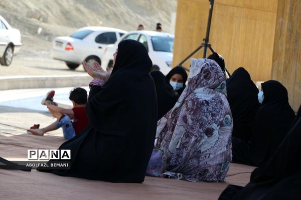 مراسم  دعای عرفه در یادمان شهدای گمنام کوه خضر نبی(ع)