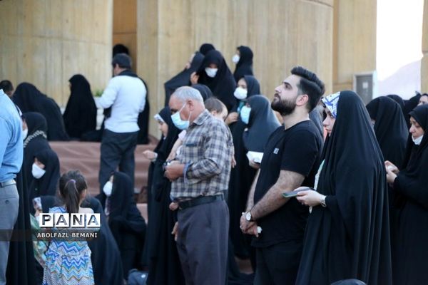 مراسم  دعای عرفه در یادمان شهدای گمنام کوه خضر نبی(ع)