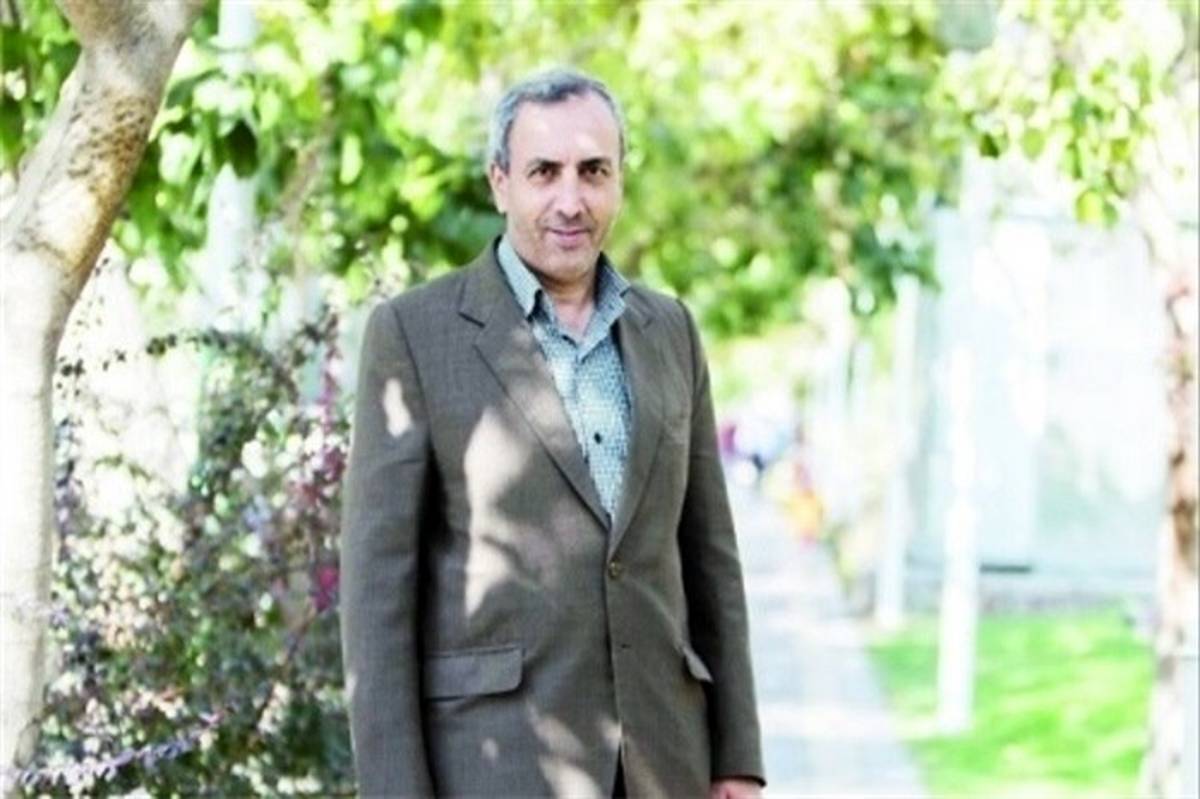 جلالی‌زاده: دولت سیزدهم ترک‌های دیوار اعتماد را ترمیم کند