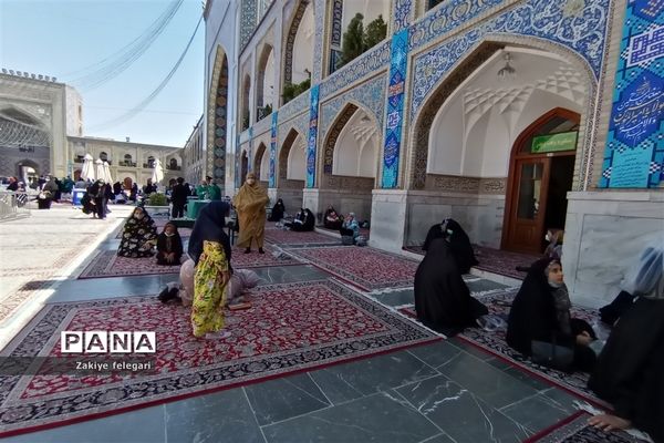 حرم علی‌ بن‌ موسی‌ الرضا(ع) در ایام کرونا