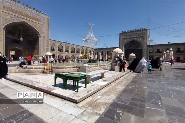 حرم علی‌ بن‌ موسی‌ الرضا(ع) در ایام کرونا