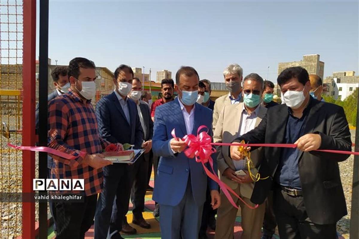 افتتاح زمین چمن مصنوعی و سالن بدنسازی مجموعه فرهنگی، ورزشی کارگران میانه