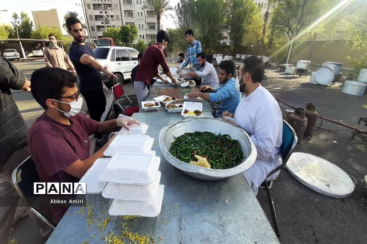 تهیه و توزیع ۵ هزار پرس غذا بین خانواده‌های کم برخوردار همزمان با عید سعید غدیر خم در اهواز