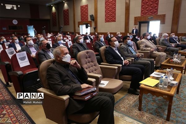 دومین روز سی و پنجمین اجلاس روسا و مدیران آموزش‌وپرورش سراسر کشور