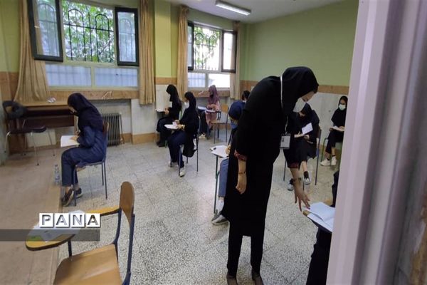 برگزاری آزمون ورودی مدارس نمونه دولتی پایه های دهم در البرز