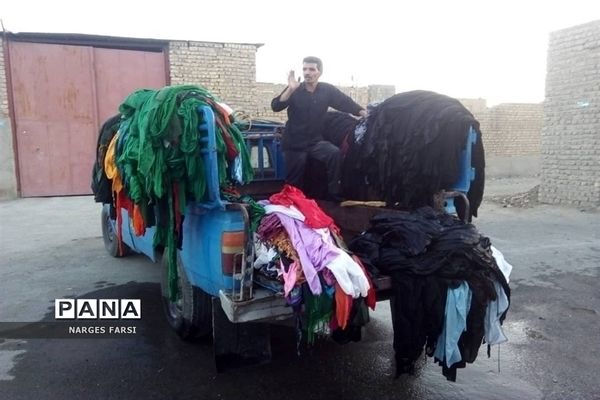 آماده سازی نمایشگاه «غنچه های خونین» در روستای باقرآباد قم