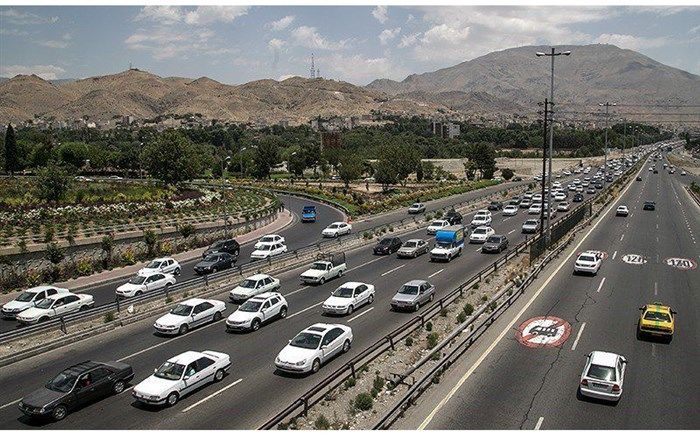 ترافیک در جاده های ورودی استان روان است