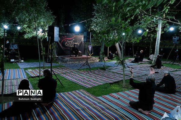 مراسم عزاداری شب تاسوعای حسینی در محله نارمک