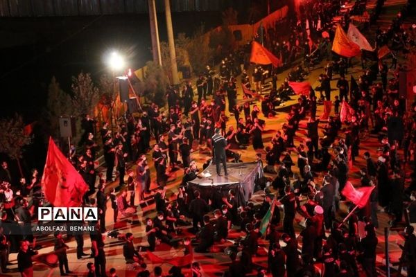 عزاداری شب تاسوعا در بوستان کودک قم