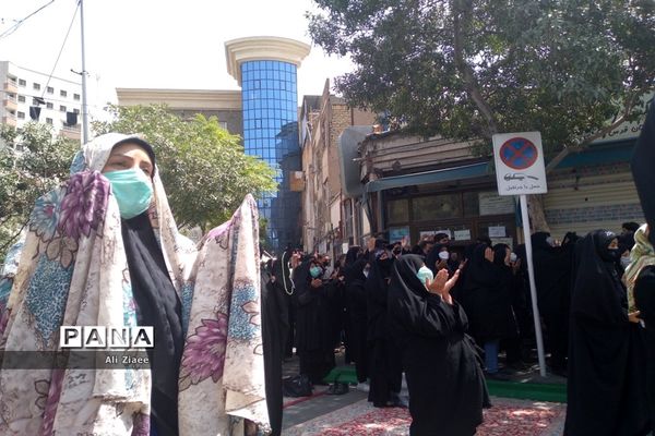 مراسم عزاداری ظهر تاسوعای حسینی در مشهد
