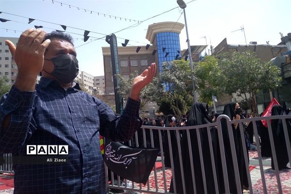 مراسم عزاداری ظهر تاسوعای حسینی در مشهد