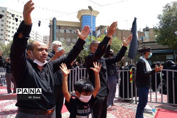 مراسم عزاداری ظهر تاسوعای حسینی در مشهد
