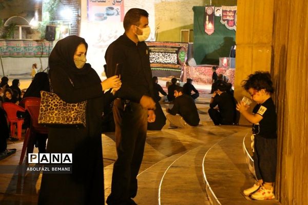عزاداری شب عاشورا در یادمان شهدای کوه خضر نبی قم