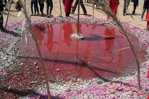 برگزاری مراسم واقعه ظهر عاشورا در حاجی آباد بیرجند