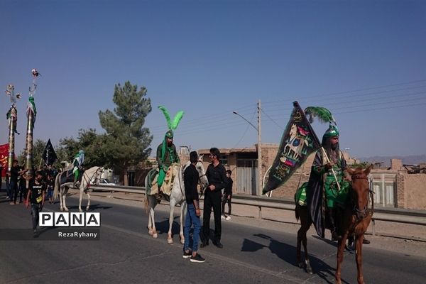 مراسم عزاداری و تعزیه  برای اسیران کربلا در روستای فرح آباد کاشمر