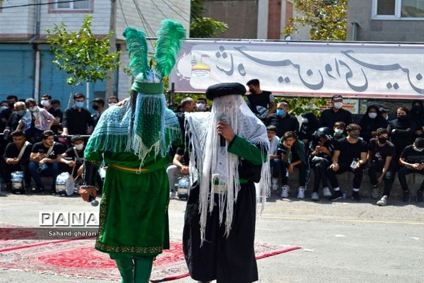 مراسم تعذیه خوانی  در میانه