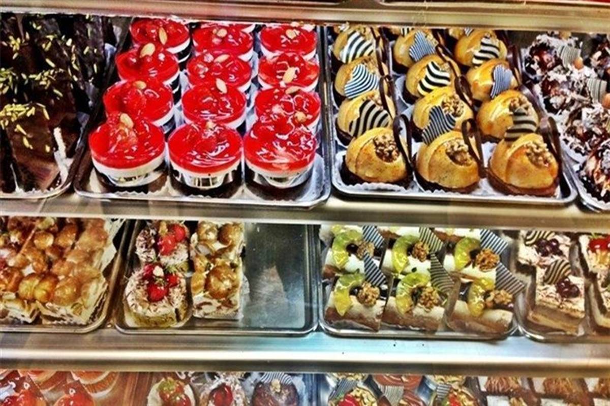 علت پلمب شدن یکی از شیرینی فروشی‌های قدیمی تهران