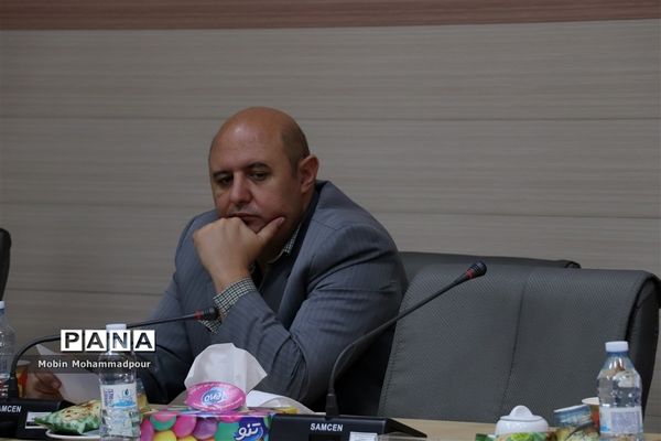 جلسه کمیته تعلیم وتربیت مهندسی فرهنگی آذربایجان شرقی