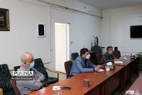 نشست شورای هماهنگی تشکل‌های دانش‌آموزی خراسان رضوی