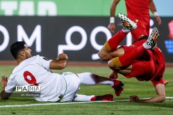 دیدار تیم‌های فوتبال ایران و سوریه در مرحله نهایی انتخابی جام جهانی قطر