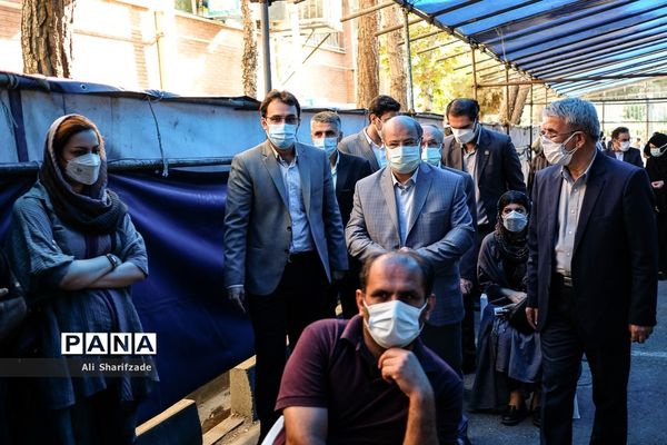 افتتاح مرکز تجمیعی واکسیناسیون دانشکده بهداشت و ایمنی