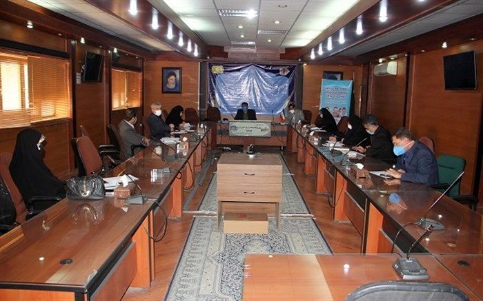 دانش‌آموزان را باید با فرهنگ و تفکر ایثار و شهادت آشنا کرد