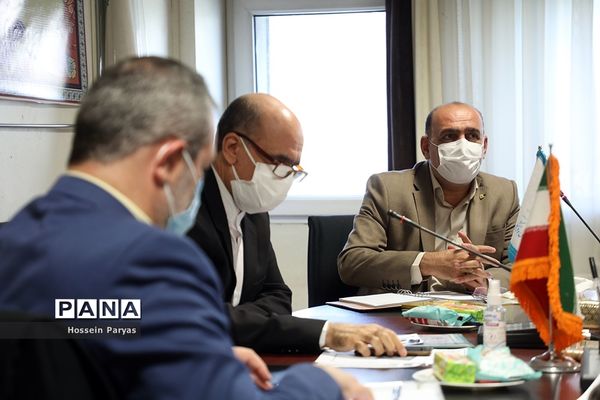 جلسه برنامه‌ریزی بزرگداشت هفته دفاع مقدس و آیین زنگ ایثار و مقاومت