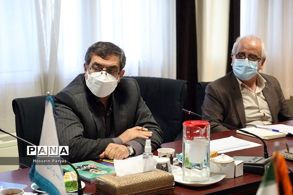 جلسه برنامه‌ریزی بزرگداشت هفته دفاع مقدس و آیین زنگ ایثار و مقاومت
