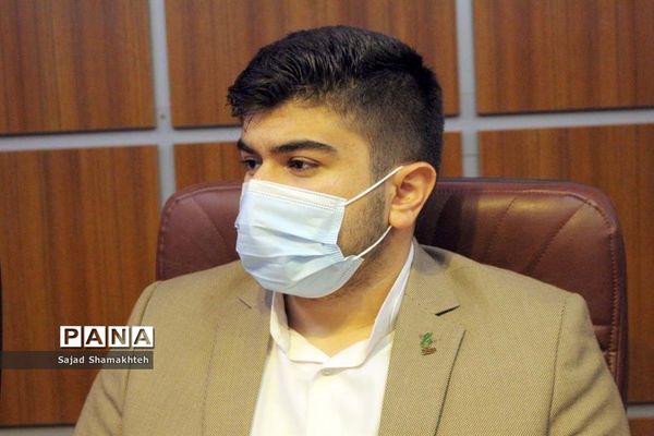 نشست هیات رئیسه مجلس دانش آموزی خوزستان با مدیرکل آموزش و پرورش
