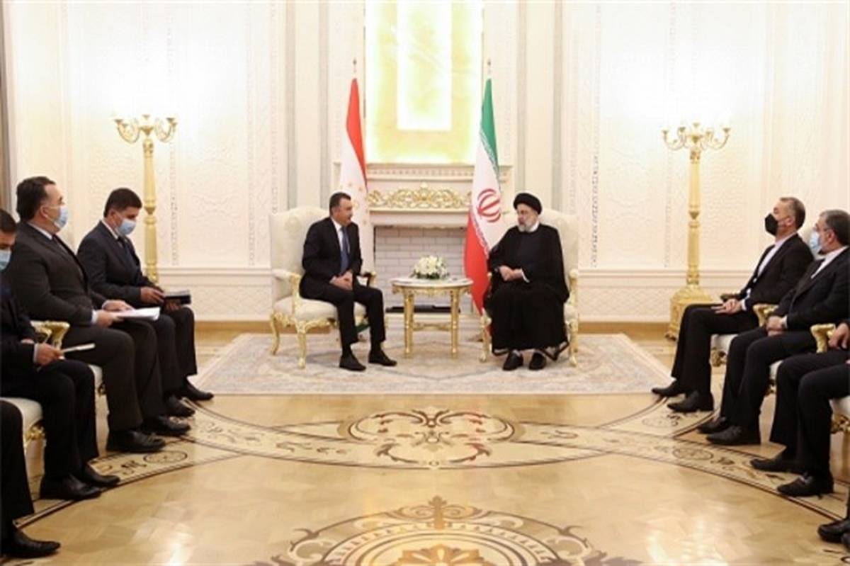 رئیسی: باید اهداف نقشه‌راه همکاری ایران و تاجیکستان تا سال ۲۰۳۰ عملیاتی شود
