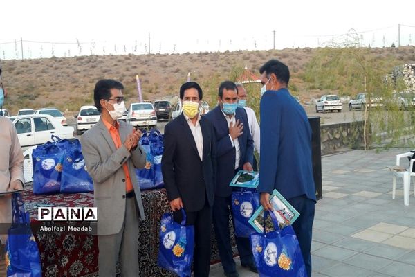 نشست تخصصی مدیران مدارس کاشمر  در آستانه سال تحصیلی جدید