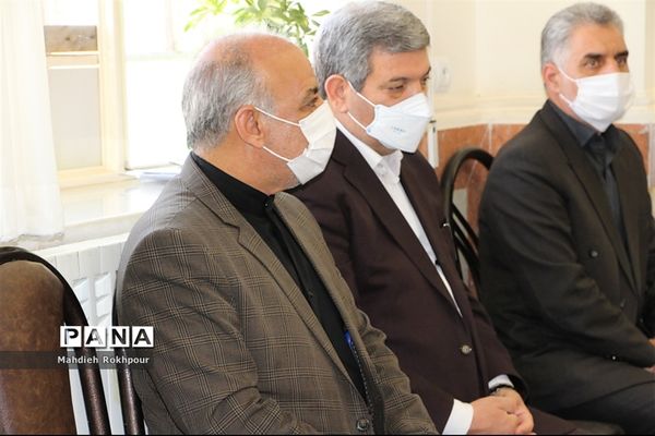 بازدید سید جواد حسینی معاون وزیر آموزش و پرورش از آموزشگاه استثنایی محدثه بیرجند