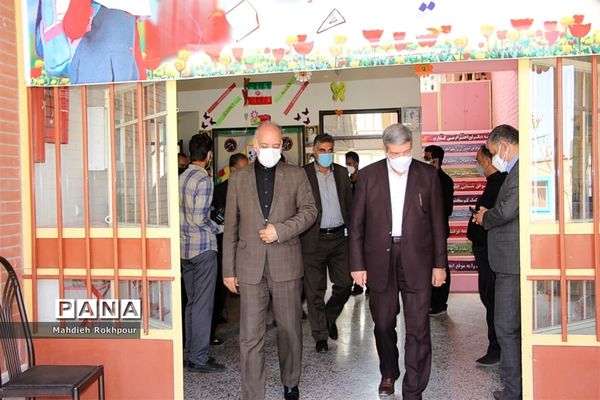 بازدید سید جواد حسینی معاون وزیر آموزش و پرورش از آموزشگاه استثنایی محدثه بیرجند