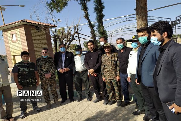 عطر افشانی مزار شهدای فشافویه در دومین روز از هفته دفاع مقدس