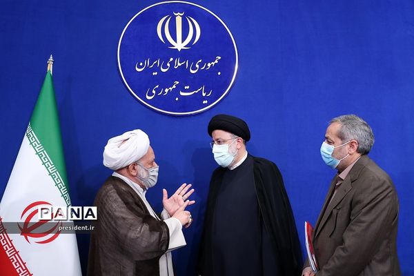 جلسه شورای عالی آموزش و پرورش با حضور آیت الله سید ابراهیم رئیسی