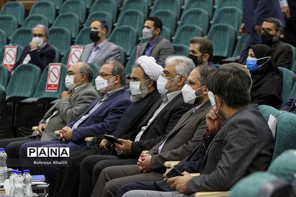 مراسم آغاز سال تحصیلی جدید و آیین استقبال از نودانشجویان دانشگاه آزاد اسلامی