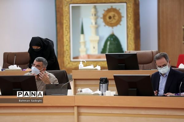 جلسه قرارگاه عملیاتی ستاد مبارزه با کرونا