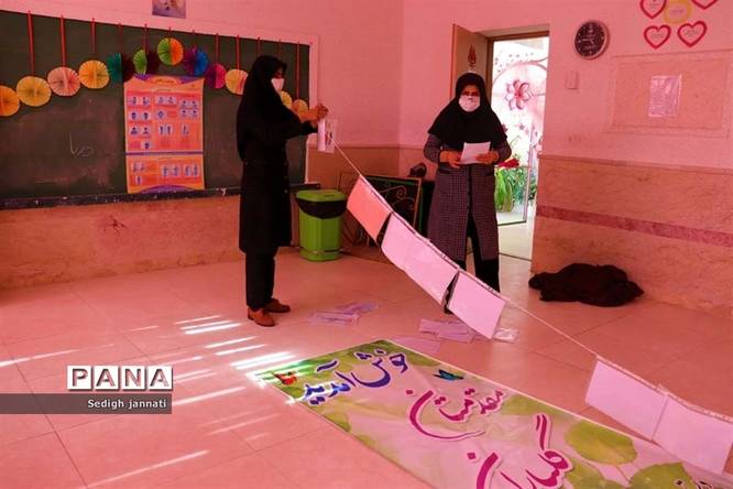 مدارس آباده در انتظار شکوفه‌ها