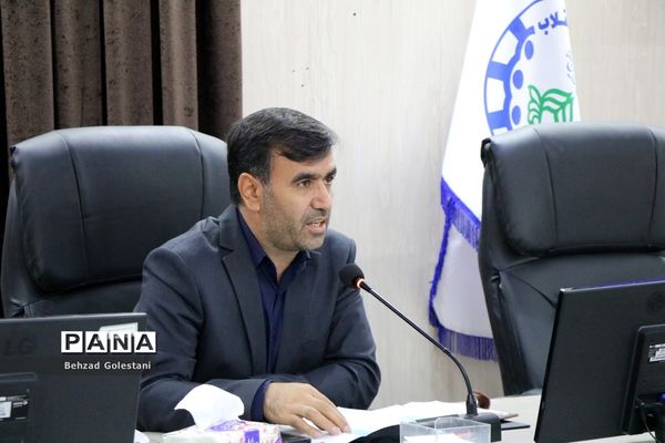 جلسه تبیین برنامه‌های سند تحول تشکیلات سازمان دانش‌آموزی در ارومیه